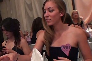 free1314性欧美
